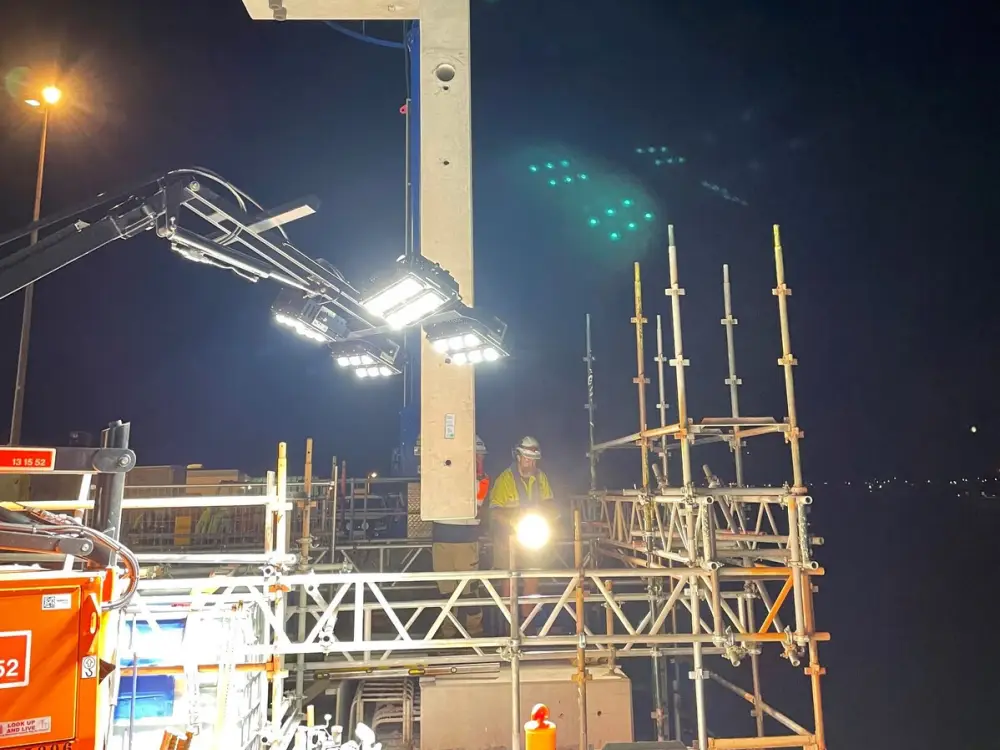 Burnie New fender spacings installed at Berth 4 The second 7 T panel going in Paul Bonney Apr 2023