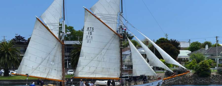 TasPorts Community Grant supports Julie Burgess Tall Ship with new liferaft