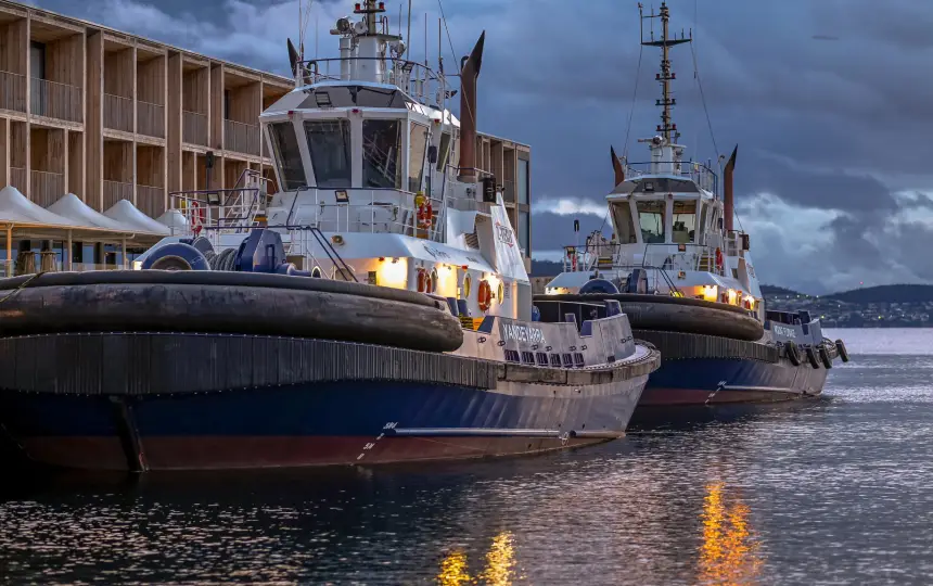 Hobart Tug Yandeyarra with Tug Mt Florance